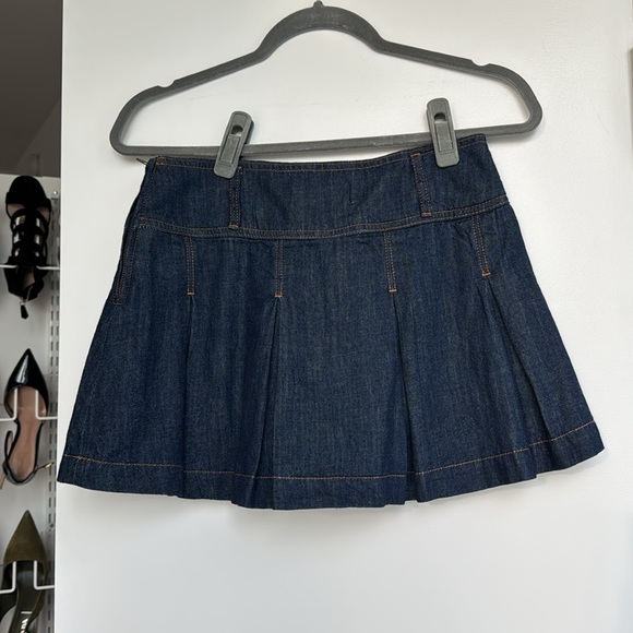 Reformation Petal Denim Mini Skort - Picture 2 of 4